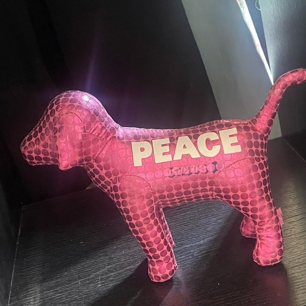 PINK Victoria secrets ICONIC PUPPY